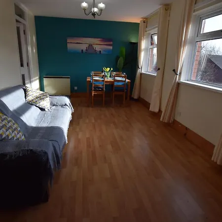 Prime Location Apartment Belfast Exterior photo